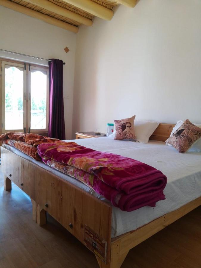 Sernang Homestay Hundar Exterior photo