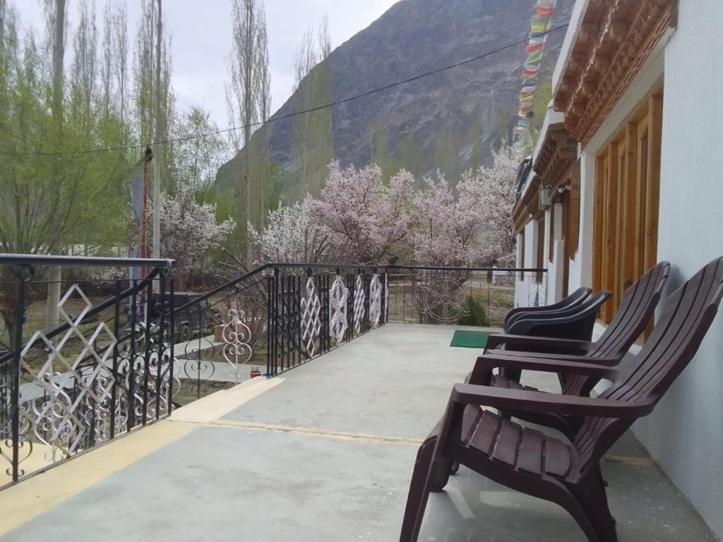 Sernang Homestay Hundar Exterior photo