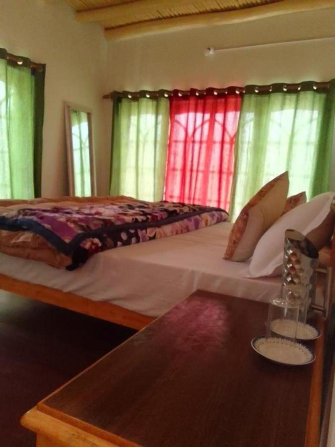 Sernang Homestay Hundar Exterior photo